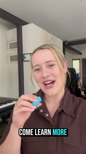 Is this you when you’re singing? #oliviarodrigo #singingtips #vocalcoach