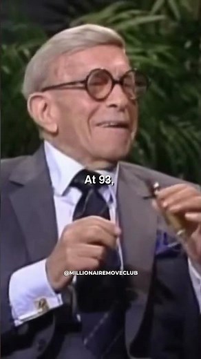 The Coldest 93-Year Old Grandpa Smoking 20 Cigars A DAY!😮‍💨😂