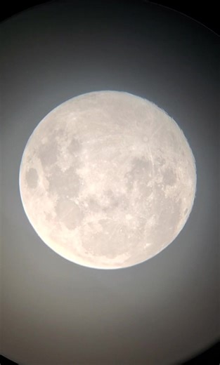 Noite de Lua Cheia: Supermoon e Snowmoon
