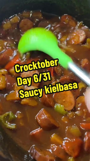 #crocktober recipes! Day 6: Great freezer meal! saucy kielbasa 2 packages kielbasa 1 red bell pepper 1 yellow bell pepper 1 green bell pepper 1 onion 1 can pineapple tidbits (not drained) 1 1/2 cups your favorite BBQ sauce 1/2 cup brown sugar Spray or line your crockpot Slice the kielbasa into coins Cut the peppers and onions into chunks Add everything to the crockpot Cook on low 4 hours Serve over mashed potatoes or rice To freeze: add all ingredients to a gallon sise freezer bag. Freeze up to 