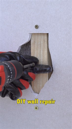 693K views · 1K reactions | Diy wall repair  This video was produced by Network Media and Aoos Media | Cozy Hacks & Snacks | Facebook