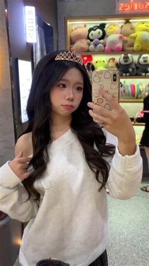 Video của đổi ban còn kịp ko (@tpha.anh) với bản nhạc nhạc nền - loli-chuối 🍌 - 𝙻 ۶ৎ .