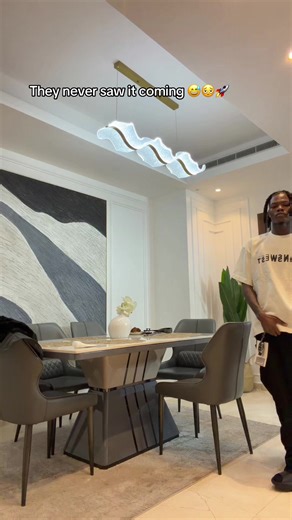 Junior Musk's Unexpected Reactions on Live Stream