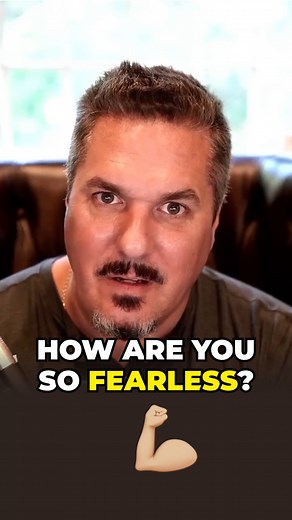 Want To Know How Elon Musk Beats FEAR? | Russ Ruffino - Clients on Demand