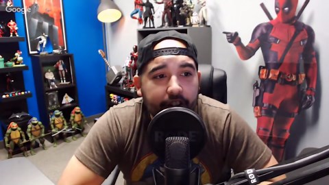 Variant LIVE: Supergirl Gets DCEU Movie, Venom Trailer, Red Hood & More!