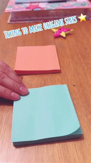 I’m not good at explaining things. Stars. #roomdecor #origami #stickynotes #windowframe #kidcore #stars