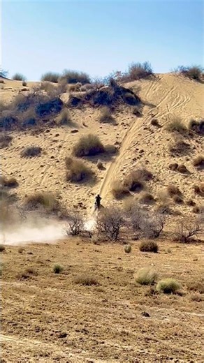 Bike stunt 🔥 #bikestunt #rider #youtubeshorts #ytshorts #sosialmedia