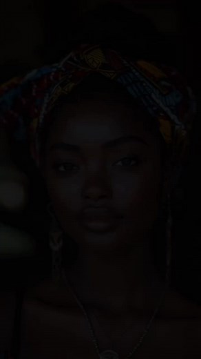 Turn your selfie into a photoshoot — instantly. Drop a “✨” and I’ll send you the link to our website! | Hustle Girl