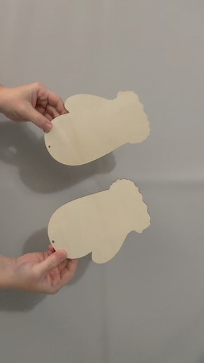 Wooden Mitten DIY | We Craft Around