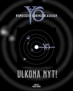 Kun riittävästi aikaa kuluu, tulee vihdoin mentyä ullakolle tutkimaan kesken jääneitä asioita. Pienen pölykerroksen alta löytyi tällainen timantti, hioimme sitä vielä vähän, nyt se saa loistaa! VIIMEISEEN AURINGONLASKUUN Säv. Antti Kleemola San. Eija Hinkkala Sov. Jari Latomaa, Mikko Kangasjärvi, Anssi Växby Yö: Olli Lindholm, Mikko Kangasjärvi, Jari Latomaa, Ari Toikka, Timo Mynttinen, Jussi Turpeinen Taustalaulu: Suvi Teräsniska Tuotanto: Jari Latomaa & Mikko Kangasjärvi Äänitys: Jari Latomaa,