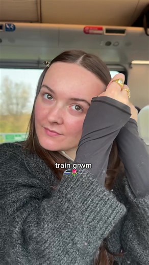 the lady had no business staring me down so hard THE WHOLE TIME 💋💋#grwmmakeup #grwmonthetrain