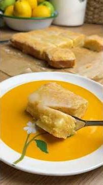 A spring-flavored dessert: Lemon Brownie (recipe in the description)
