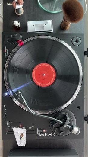 방구석 LP | Michael Jackson - Billie Jean 💿 | Playing at Home