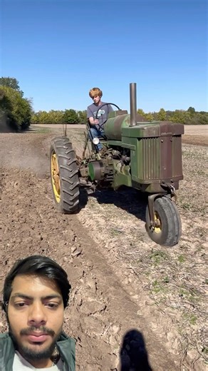 3 tyre ka tracktor dekho ploging hal say jutai kar rahe hai #farming ##viralvideo #youtube #tractor