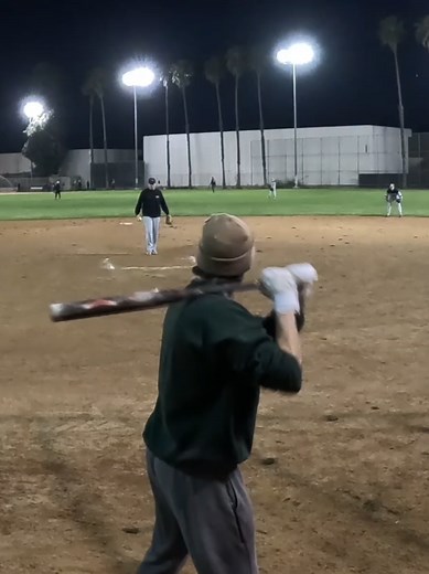Maximize Your Distance in Slow Pitch Softball