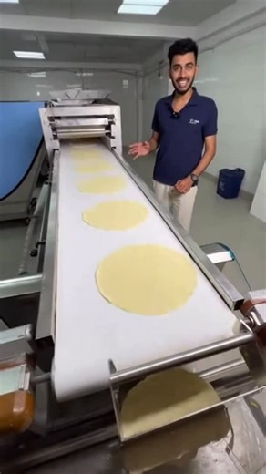 Idea Factory on Instagram: "Comment for machine details . . . #PapadBusiness #SmallBusinessIndia #MachineBusiness #ManufacturingBusiness #FoodStartup #VillageBusiness #LowInvestmentBusiness #StartupIdeasIndia"