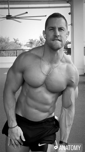 #duncansaint #duncansaintoff #aesthetic #Foryou #followme #model #actor #muscle #workout #biceps #chest #shirtless #tiktok