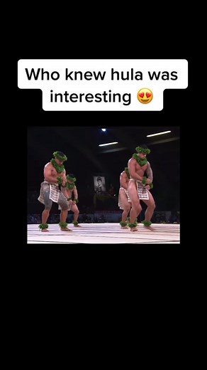 #hula #huladance #sexymen #eyecandy #ohmy #hawaii #dancing #billieeilishsong #sexy #damn #learnhula #wow #lovethis #loveit