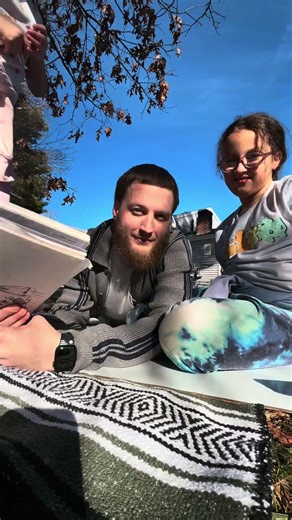 Comics homework and nice weather ☀️ #fyp #comic #niceweather #chess #homework