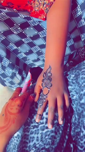 ‏Cilaan qurux badan