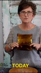 🍂✨ Designing this gorgeous fall-toned arrangement has me so ready for crisp mornings, cozy colors, and all the autumn vibes! 🧡🍁 Who else is counting down the days until fall officially arrives? 🙋🏻‍♀️#FallFlowers #ReadyForFall #FloralDesign #FlowerReel #AutumnVibes #FallArrangement | Flowers by the Bunch