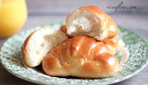 Sweet Soft Buns (Basic, Crescent & Braided Shape) (recipe) - Rice 'n Flour