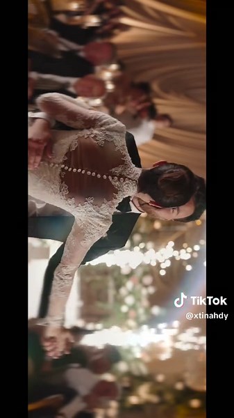 Had to hop on this trend🥰 #2025bride #2025wedding #bride #fallinlove | bride