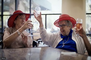 The Red Hat Society Inspires Women to Age with Joy | Brookdale