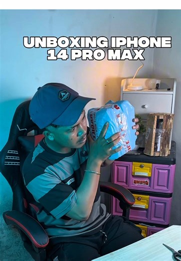Unboxing iPhone 14 Pro Max 256 GB: Apa Saja Isinya?