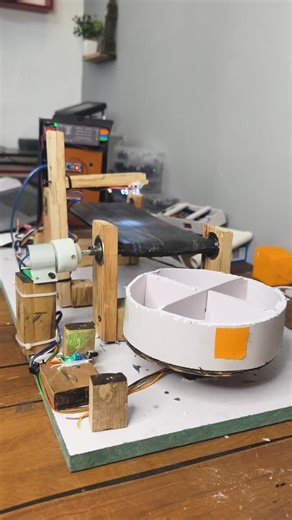Engineer Shahid on Instagram: "Colour sorting machine using colour sensor and motors..visit our website techatronic.com for more info #arduino #arduinoproject #arduinomega #arduinouno #arduinonano #arduinoprojects #embedded #embeddedsystems #electronics #aktu #delhi #benglore #iit #technology #sensors #btech #technology #students #science #scienceprojects #robotics #iot"