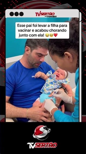 Reação de pai ao ver filha tomando vacina emociona internautas