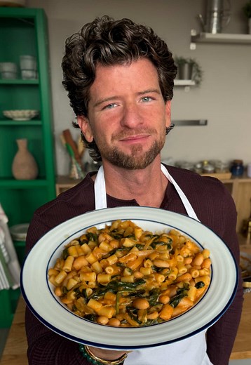 Creamy Spinach and Bean Pasta Recipe