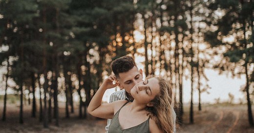 Compatibilité amoureuse : les prénoms qui s’accordent vraiment et qui forment des couples qui durent !