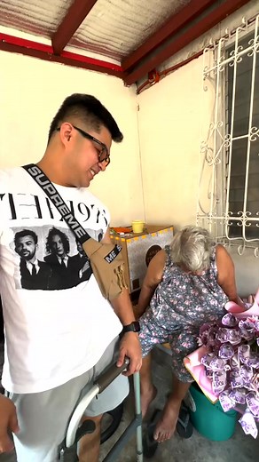 5.4K views · 261 reactions | SURPRISE PARA KAY CHANG #wanderz #wanderzvlogs #reels #shorts #viralreels #reelsvideo #reelsviral #reelsfb #balletdancer #shorts #love #usa #funny #challenge #dance #mama #family #reels | Zoireenray Mundo | Facebook