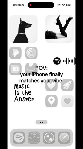 What do you think of my minimal iPhone homescreen? #minimalism #iphone #widget #ios26 #wallpaper