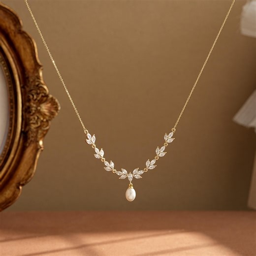 Dainty Freshwater Pearl Necklace With Diamond,gold Leaf Diamond Pearl Necklace,,crystal Wedding Necklace,bridal Necklace,bridesmaid Gifts - Etsy UK