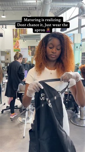 No matter how careful I am, if I don’t expect to get color on me, I just always do🤦🏾‍♀️😅! So now I don’t take any chances ! I just put the apron on and hope for the best #cosmetologyschool #cosmetologystudent✂️ #hairstylist #cosmetology #orlandohairstylists | Hair Diaries