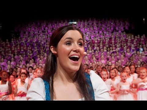Australian Girls Choir perform music from The Sound of Music