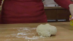 How to Make Flaky Butter Pastry for Thanksgiving Pies