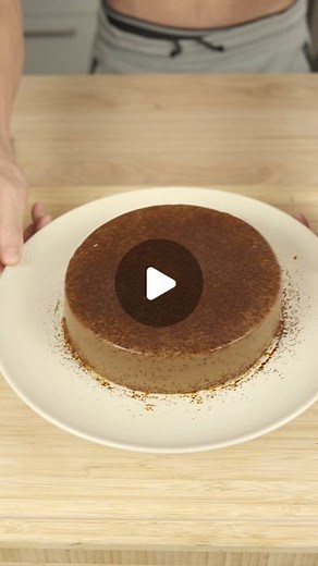 Lin 🐥 Comida/fitness/humor on Instagram: "Pudding de café proteico!! Ingredientes: -700ml de leche desnatada -80gr de maizena -2 cucharadas de café soluble -1 scoop generoso de PROTEIN FRAPUCCINO de LIFEPRO -endulzante( a tu gusto) Teneis 10% de dto y regalos en LIFEPRO con mi código:CHICKENPAPI (si usáis mi código aportaréis un granito de arena a que pueda seguir creando más contenido chido), también entrareis en un sorteo que hago mensualmente de un cupón de 100€ para gastar en LIFEPRO. Muy i