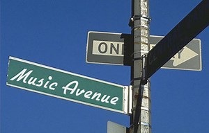 今夜の1曲 / RA MU　「夏と秋のGood-Luck」 | Music Avenue