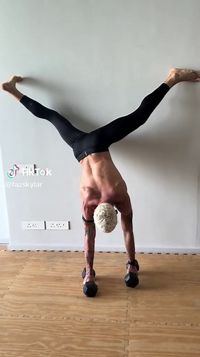 Sinotfit: NotFit, Nobitz.kiiee