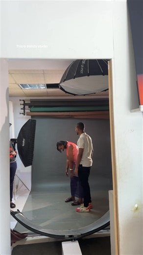 Trendy Photography Studio Booking with @Queen
