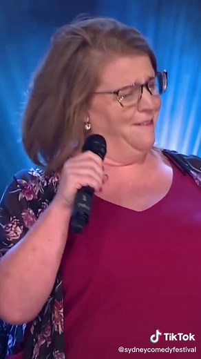 Nurse Georgie Carroll at SCF22 - Standup Comedy Highlights