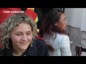 Lou Jean ( The Voice Kids 2016 ) avec ses fans @ Paris le 6 juin 2023 avant première Transformers