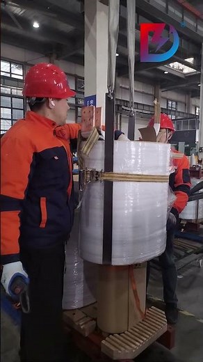 Assemble the 3000kVA transformer windings onto the core