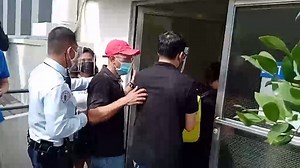 135K views · 975 reactions | PANOORIN | Pagdating sa Capitol Medical Center ni Kris Aquino, kapatid ni dating Pangulong Noynoy Aquino. | via Michael Rogas | Radyo Pilipinas | Facebook