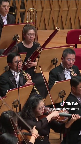 Countdown to Serena Wang's Asia-Pacific Tour