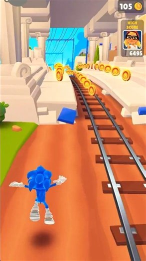 who's best?? Sonic dash 🆚 Vittorio 🆚 Crewmate Guard gameplay #subwaysurfs #sonicjump #trendingshorts
