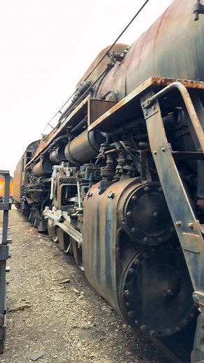 581K views · 14K reactions | Chesapeake & Ohio No. 2705 K-4 2-8-4 built in 1943 by ALCO. #steamlocomotive #steamlocomotives #railroad | Big Trains | Facebook